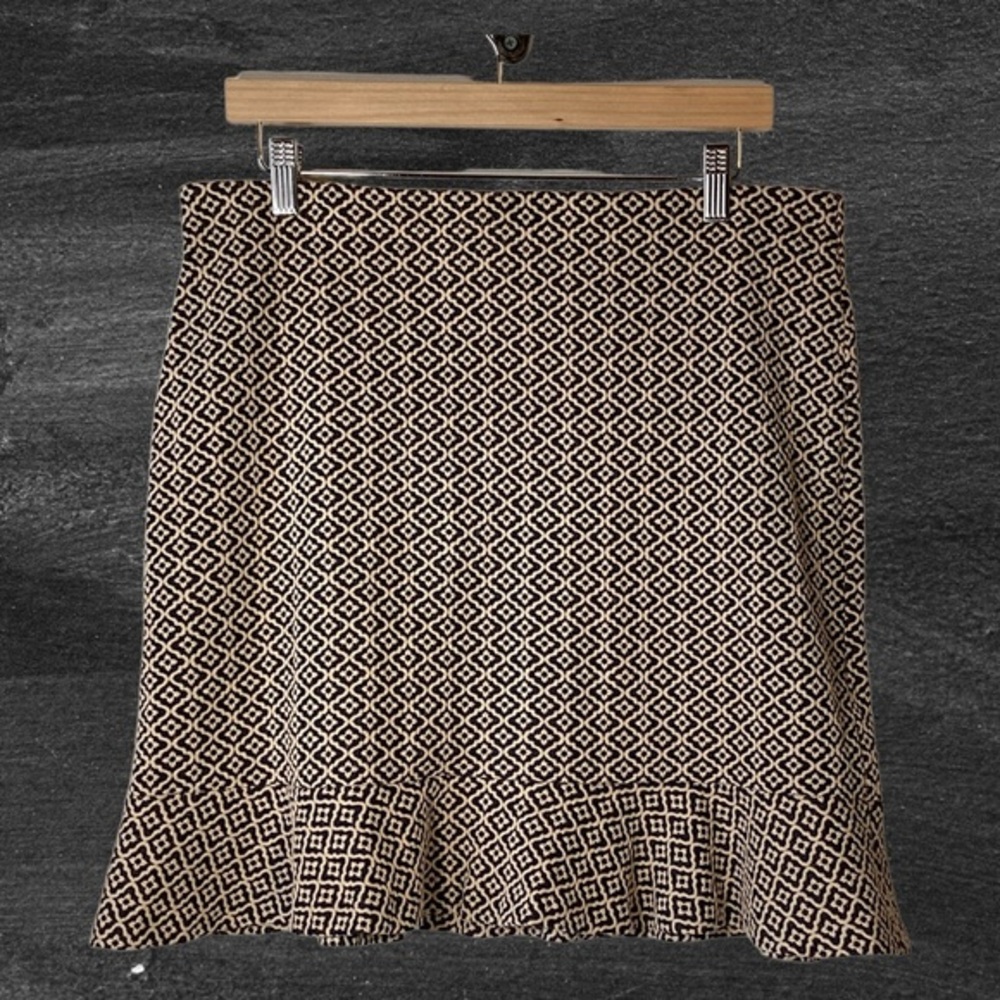 LOFT Ann Taylor Loft Petites Flounce Skirt with Ruffle Hem Size LP